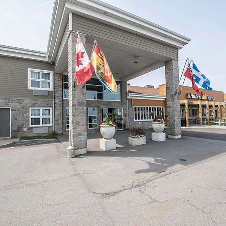Econo Lodge Inn & Suites Montmagny Exterior photo