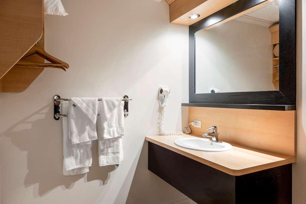 Econo Lodge Inn & Suites Montmagny Room photo